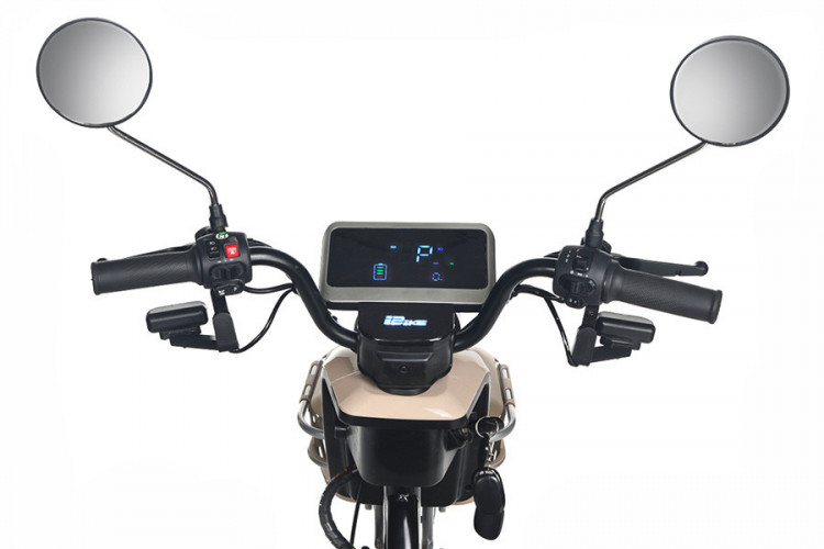 Пассажирский электротрицикл Rutrike Gelbert Atlas в Челябинске