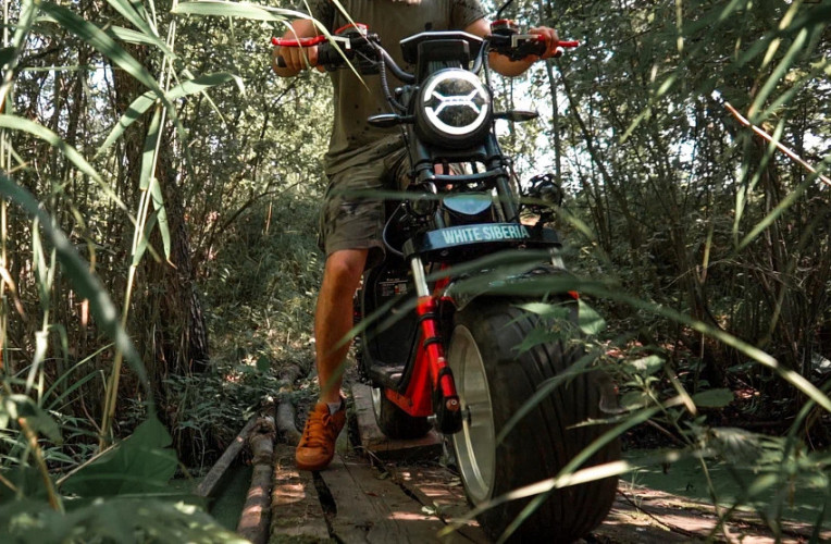 Электроскутер White Siberia PRO MAX 3950W в Челябинске