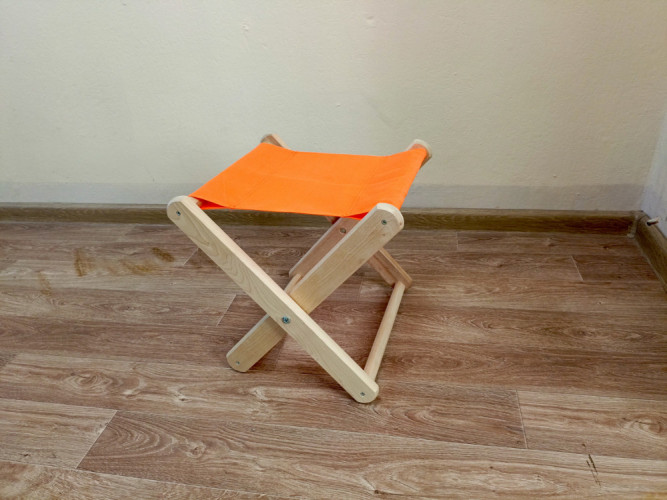 Табурет складной деревянный в Челябинске