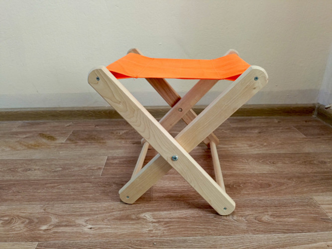 Табурет складной деревянный в Челябинске