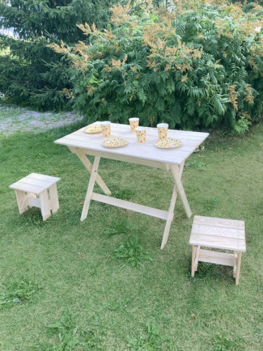 Стол складной деревянный в Челябинске