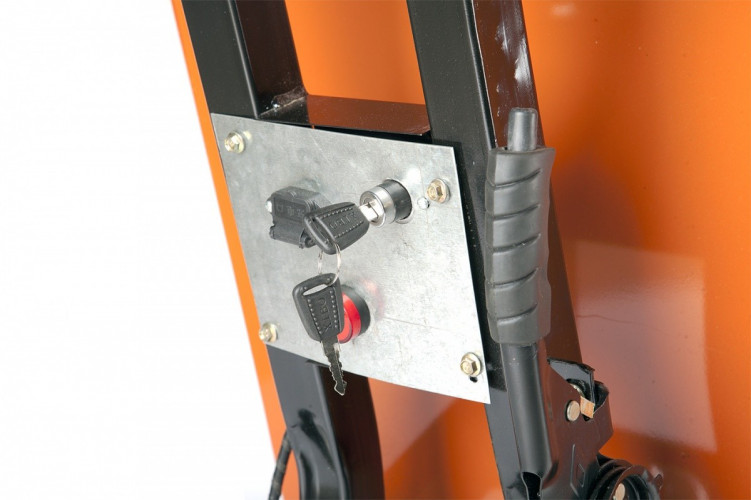 Тележка самоходная RuTrike «Ковш» СТК 500 48V900W в Челябинске