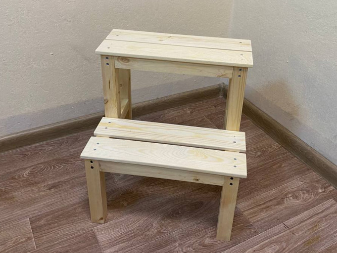 Табурет-стремянка деревянный в Челябинске
